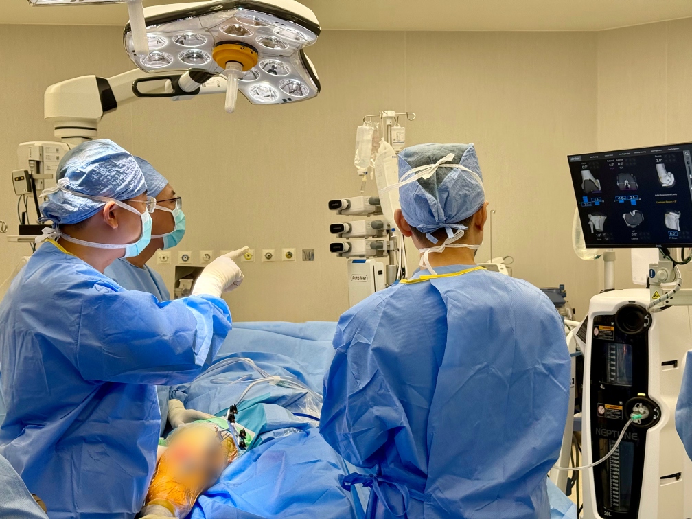 Macao Union Medical Center successfully performs the first Mako robot-assisted total knee arthroplasty in Macao