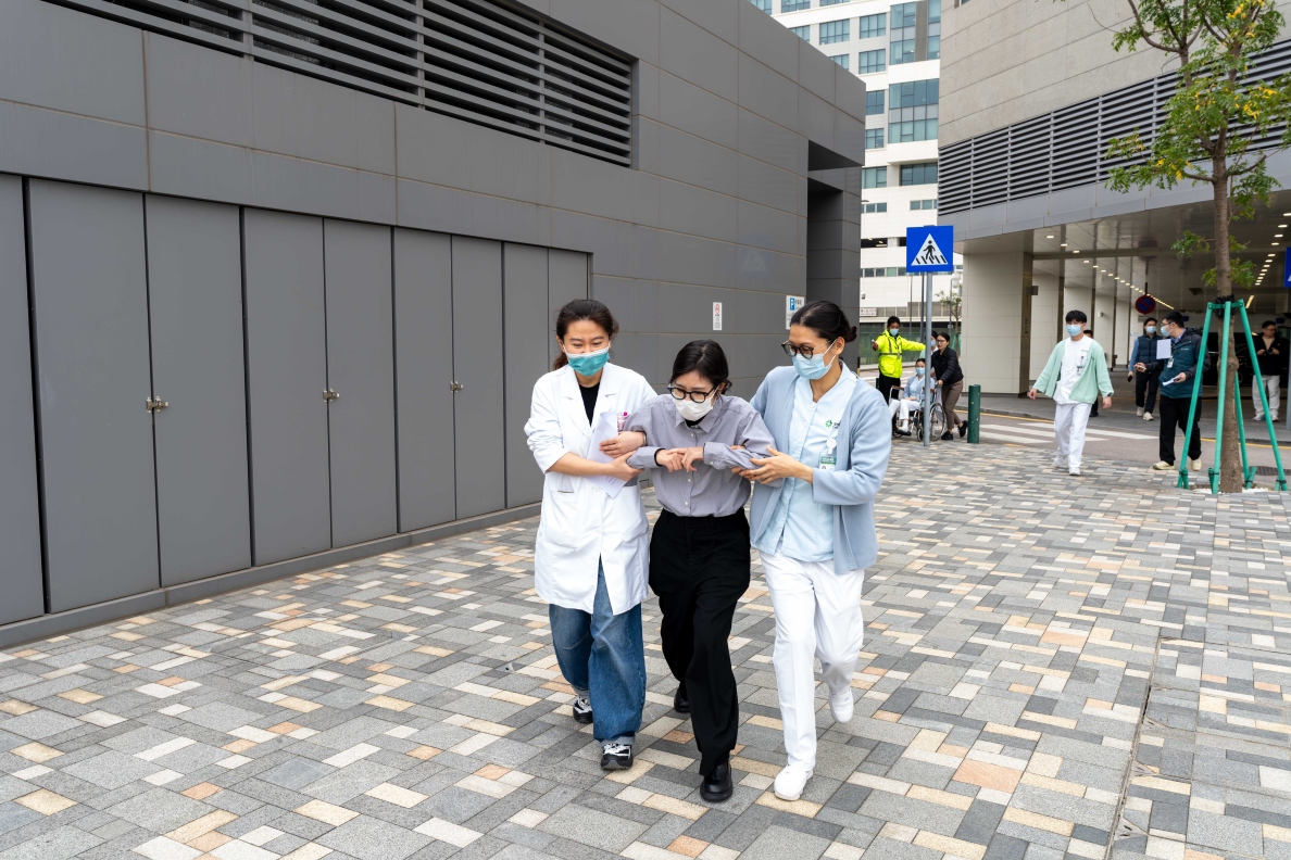 O Centro Médico de Macau Union realizou o primeiro simulacro de incêndio e evacuação do presente ano