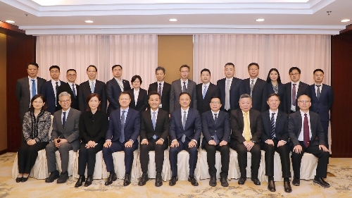 The Health Bureau led a delegation to Guangdong to deepen Guangdong-Macao medical cooperation and promote the development of medical and health services in the Greater Bay Area